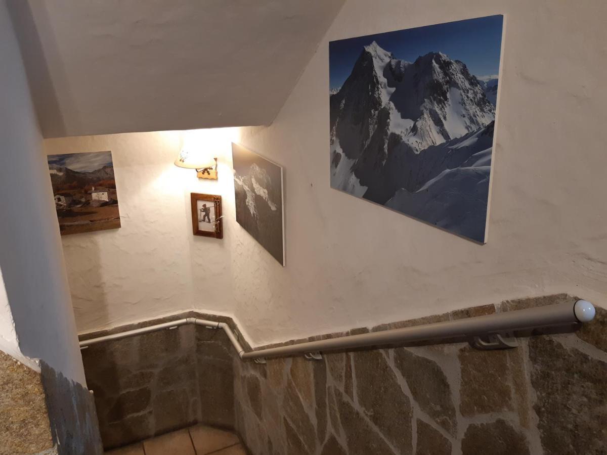 Hotel Arolla 2*